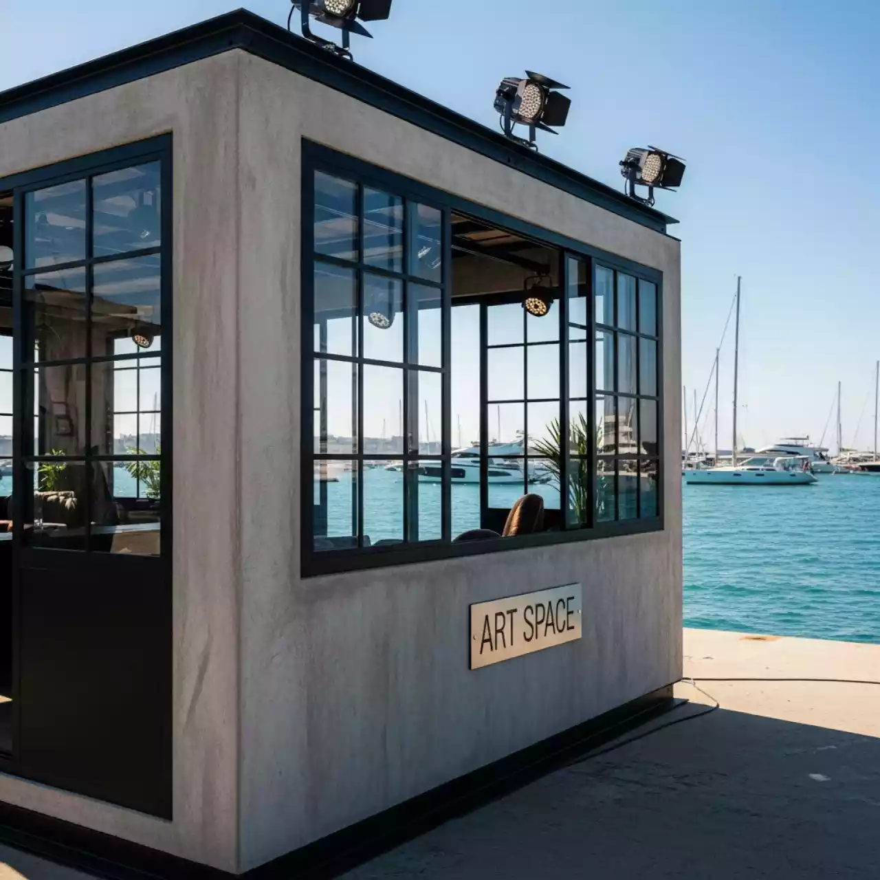 Аренда Центр культурный Хлебозавод № 9 на парусной регате (Сочи) — ART SPACE