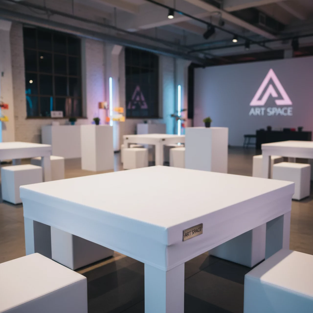 Аренда Чехол стрейчевый для прямоугольного стола 180х75 см белый R4E 00246 в санатории «Русь» — ART SPACE