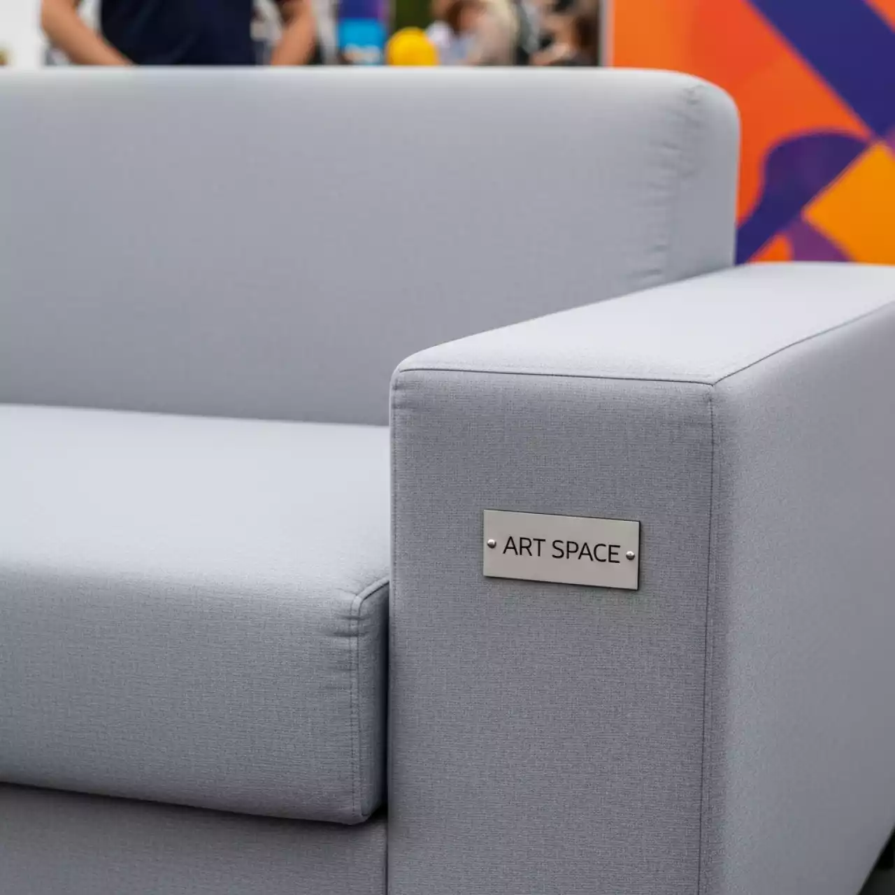 Аренда Чехол универсальный для мебели лаунж зоны 330х200 см серый в Ледовом дворце «Айсберг» — ART SPACE