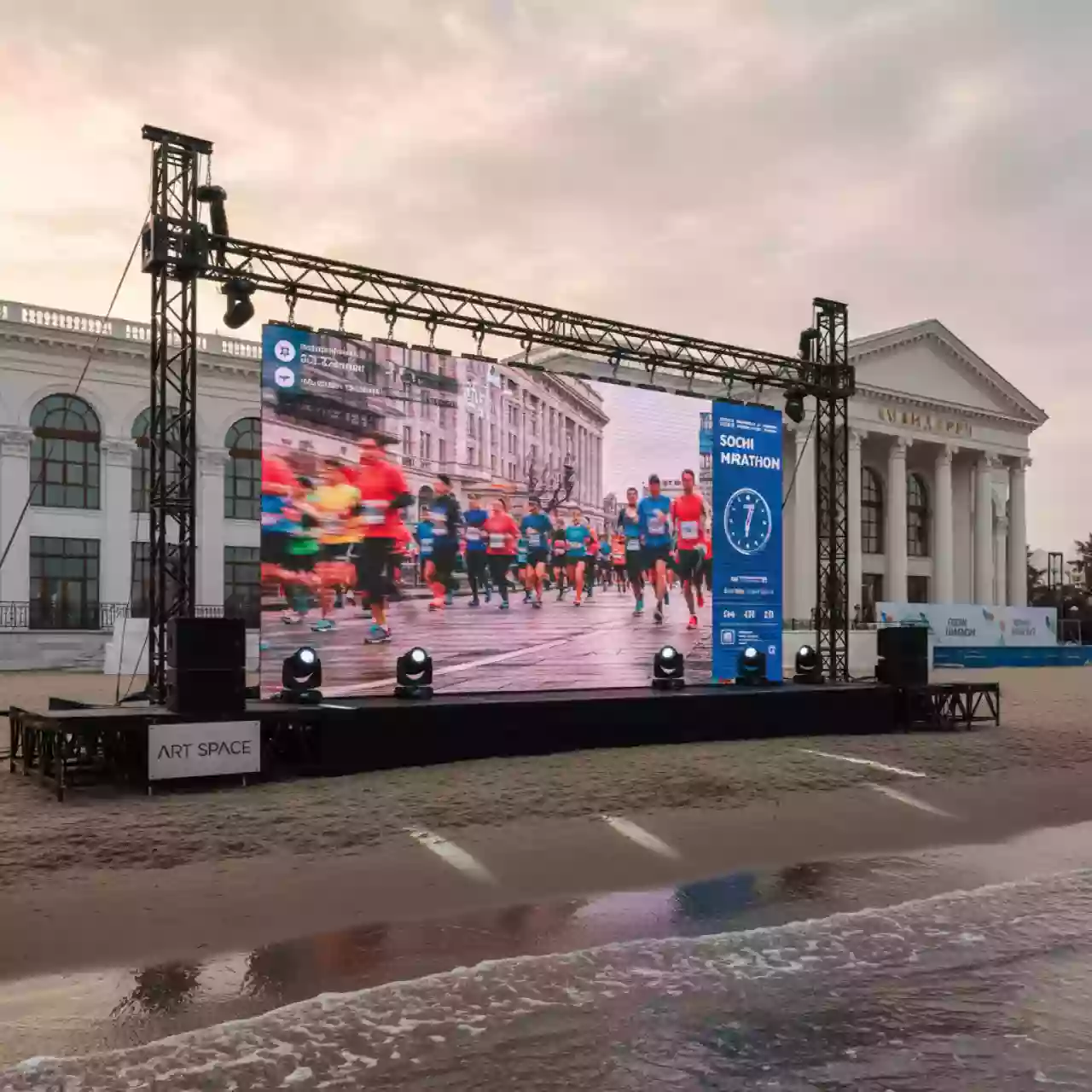 Аренда Экран LED 5х3 м P1.9 на пляже «Мандарин» — ART SPACE