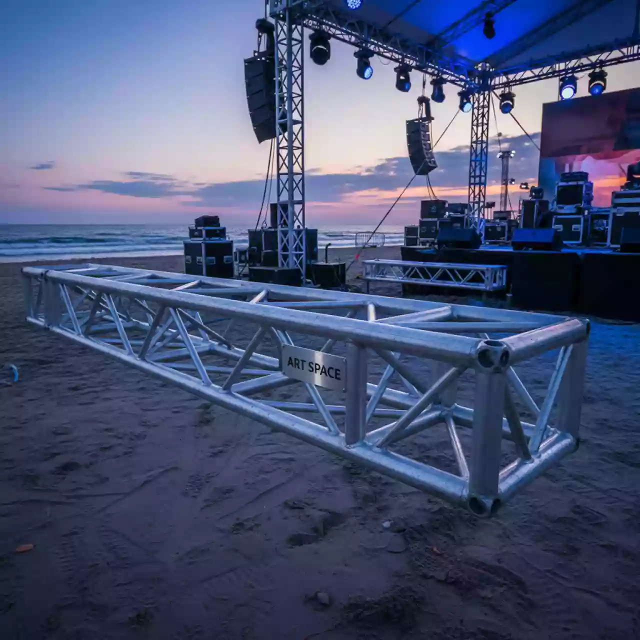 Аренда Ферма большой нагрузки Prolyte S 52SV L 100 на пляже «Ривьера» — ART SPACE