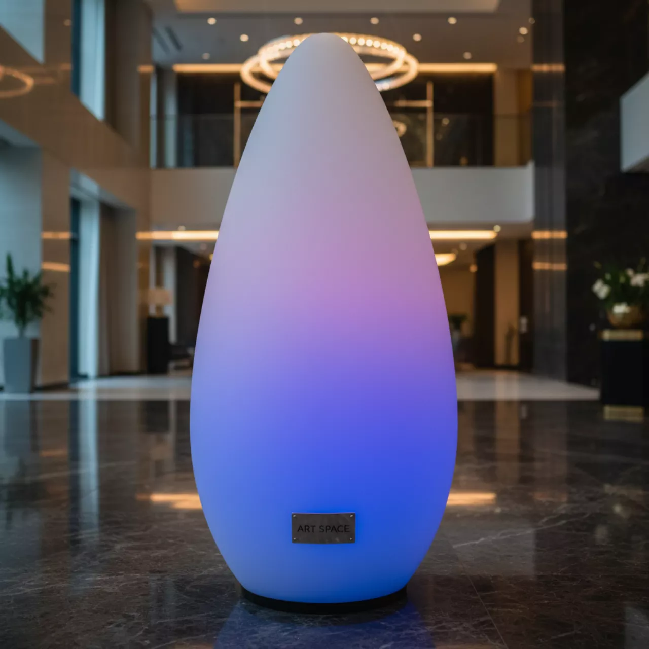 Аренда Фигура 'Капля' с подсветкой LED высота 80 см в Mövenpick Hotel — ART SPACE