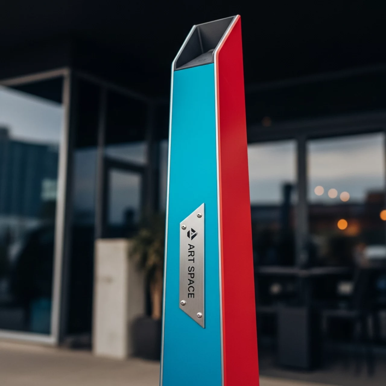 Аренда Флагшток Почёт 9 м в ресторане «Магеллан» — ART SPACE