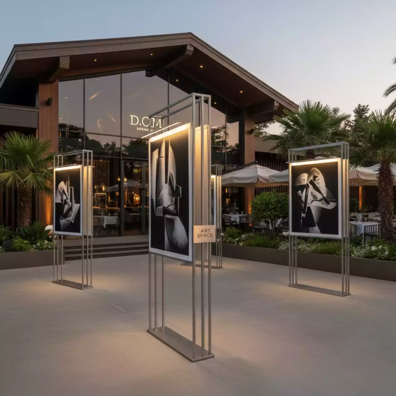 Аренда Фотовыставки уличные в ресторане «D.O.M» — ART SPACE
