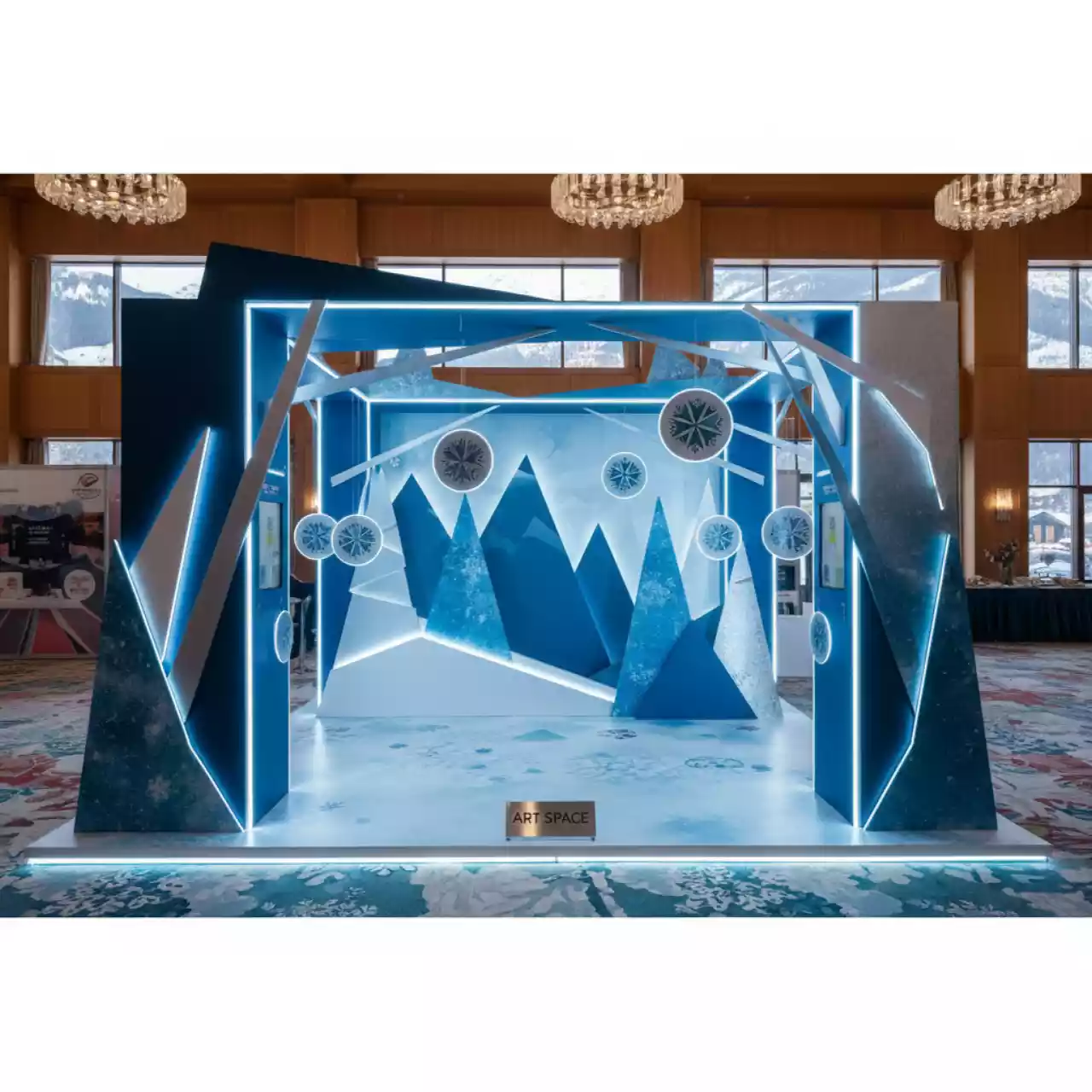 Аренда Фотозона AR новогодняя в Golden Tulip Rosa Khutor — ART SPACE