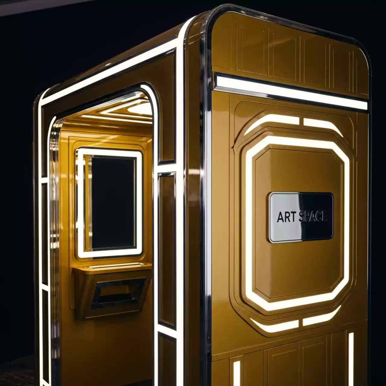 Аренда Фотозоны золотая на Новый год в Mövenpick Hotel — ART SPACE