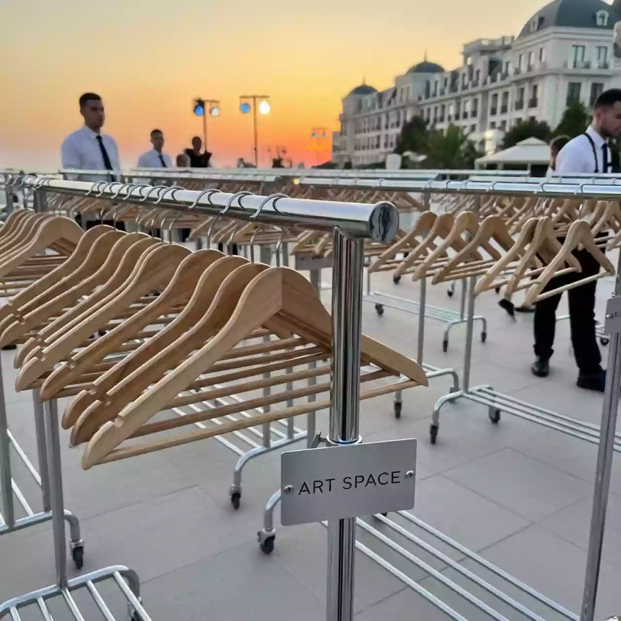 Аренда Гардероб на 501 1000 мест в Гранд Отель Сочи — ART SPACE