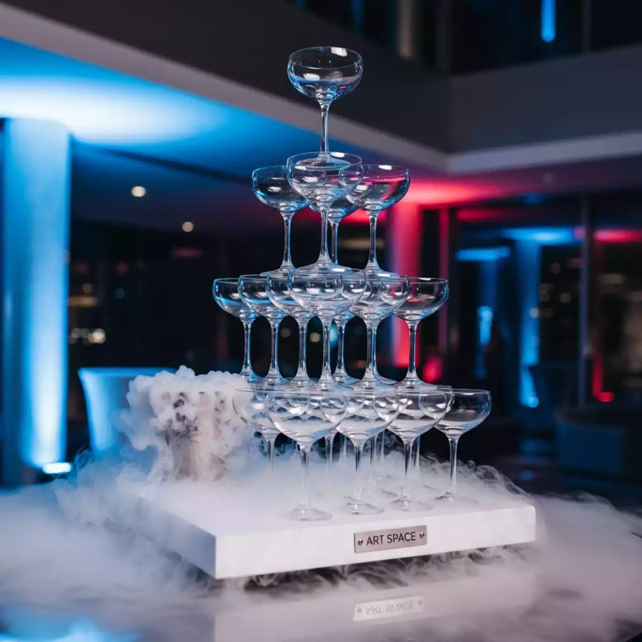 Аренда Горка шампанского на 35 персон в Сочи Парк Отеле — ART SPACE