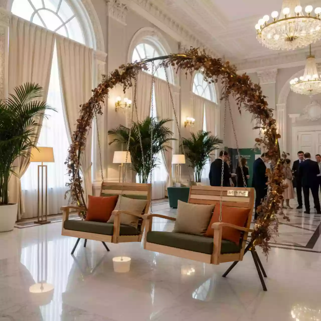 Аренда Качели садовые 2 местные Габи С1007 в зале «Чайка» (Морпорт) — ART SPACE