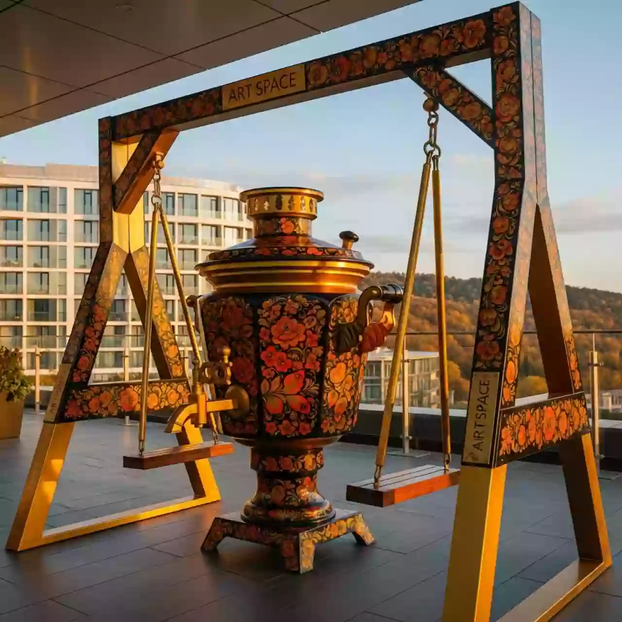 Аренда Качели Самовар палех в Gamma Sirius — ART SPACE