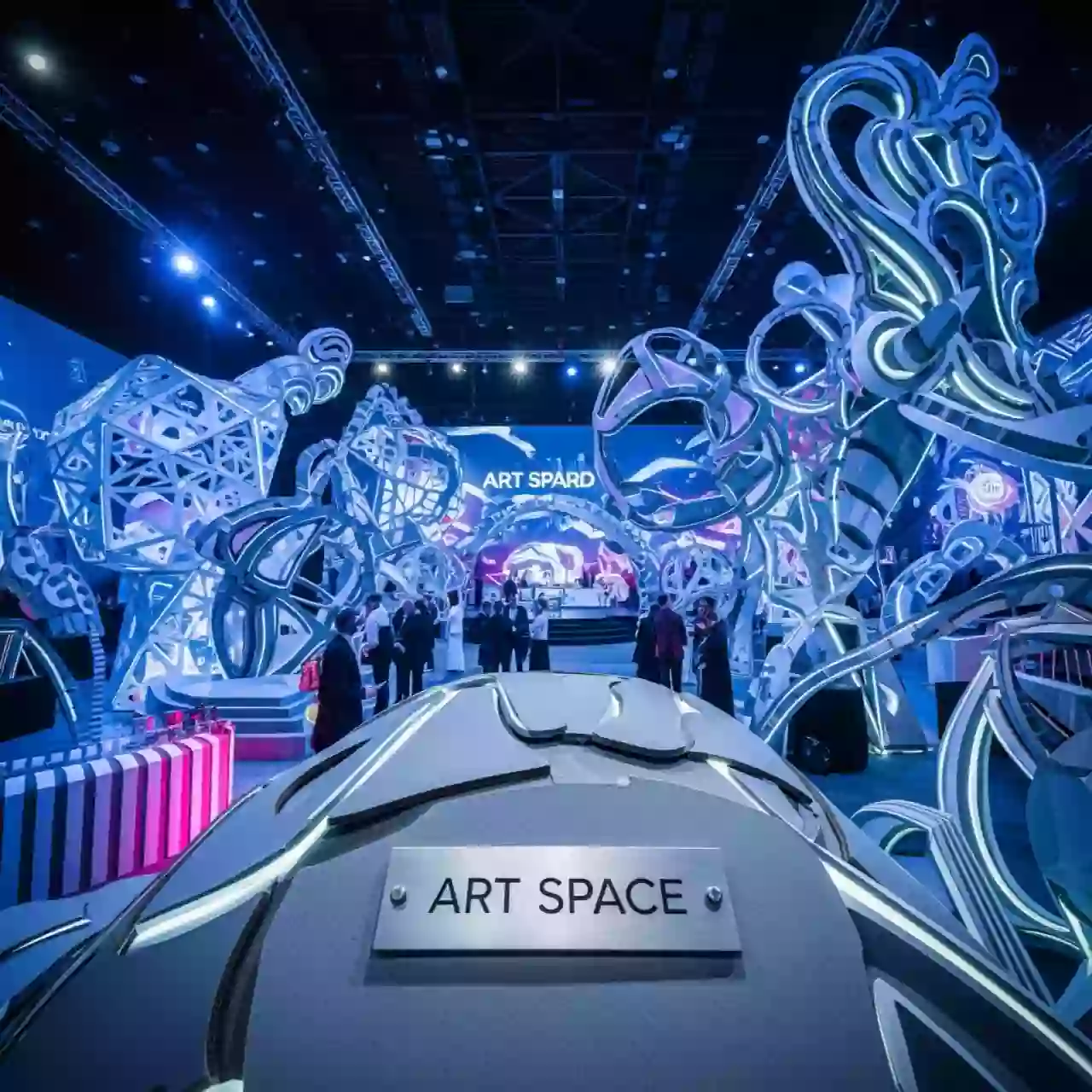 Аренда Картон JINBOARD серый 750 м² 700х1000х1,20 мм в Ледовом дворце «Айсберг» — ART SPACE