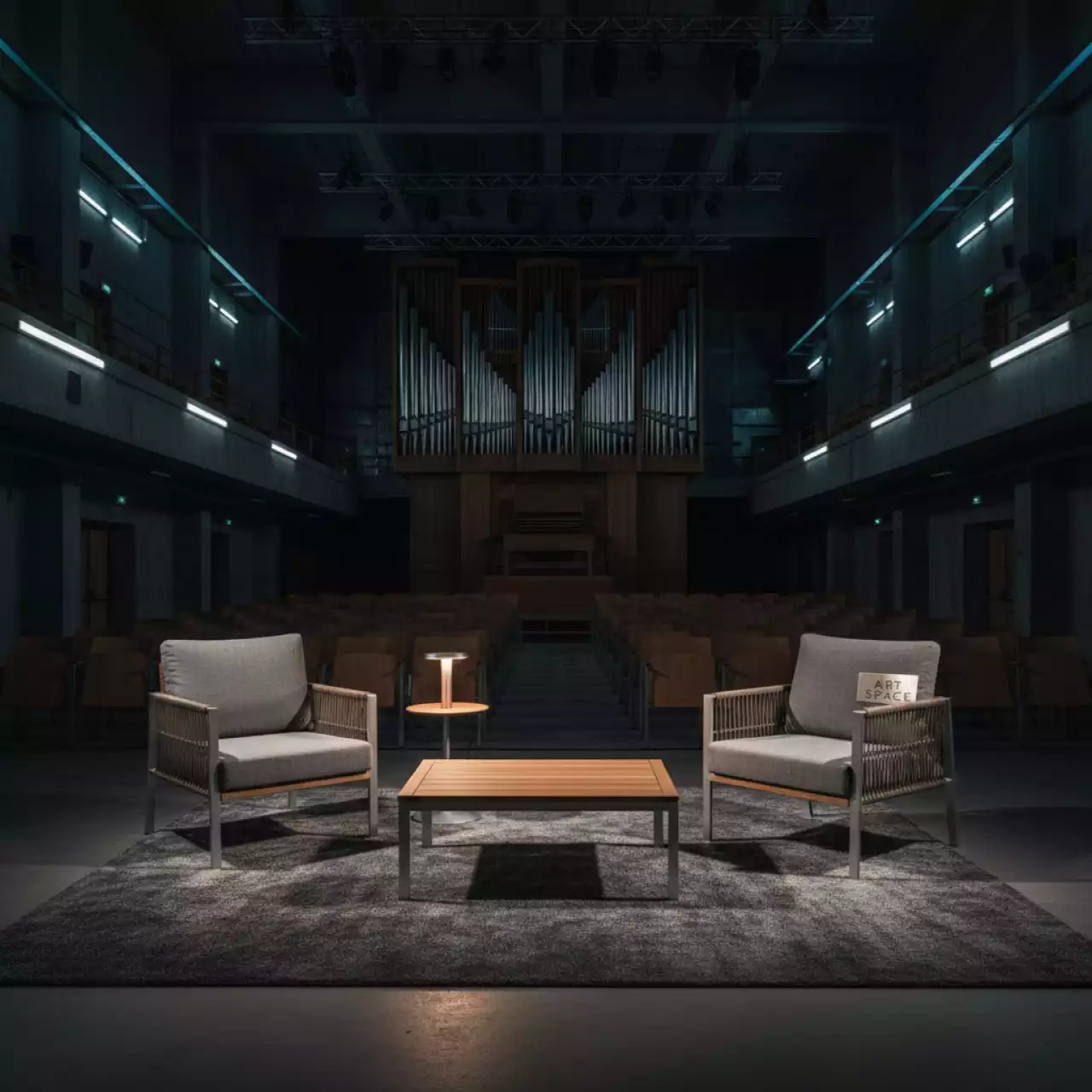 Аренда Комплект лаунж мебели Avesta 2 серый тик алюминий веревка в Зале органной и камерной музыки — ART SPACE