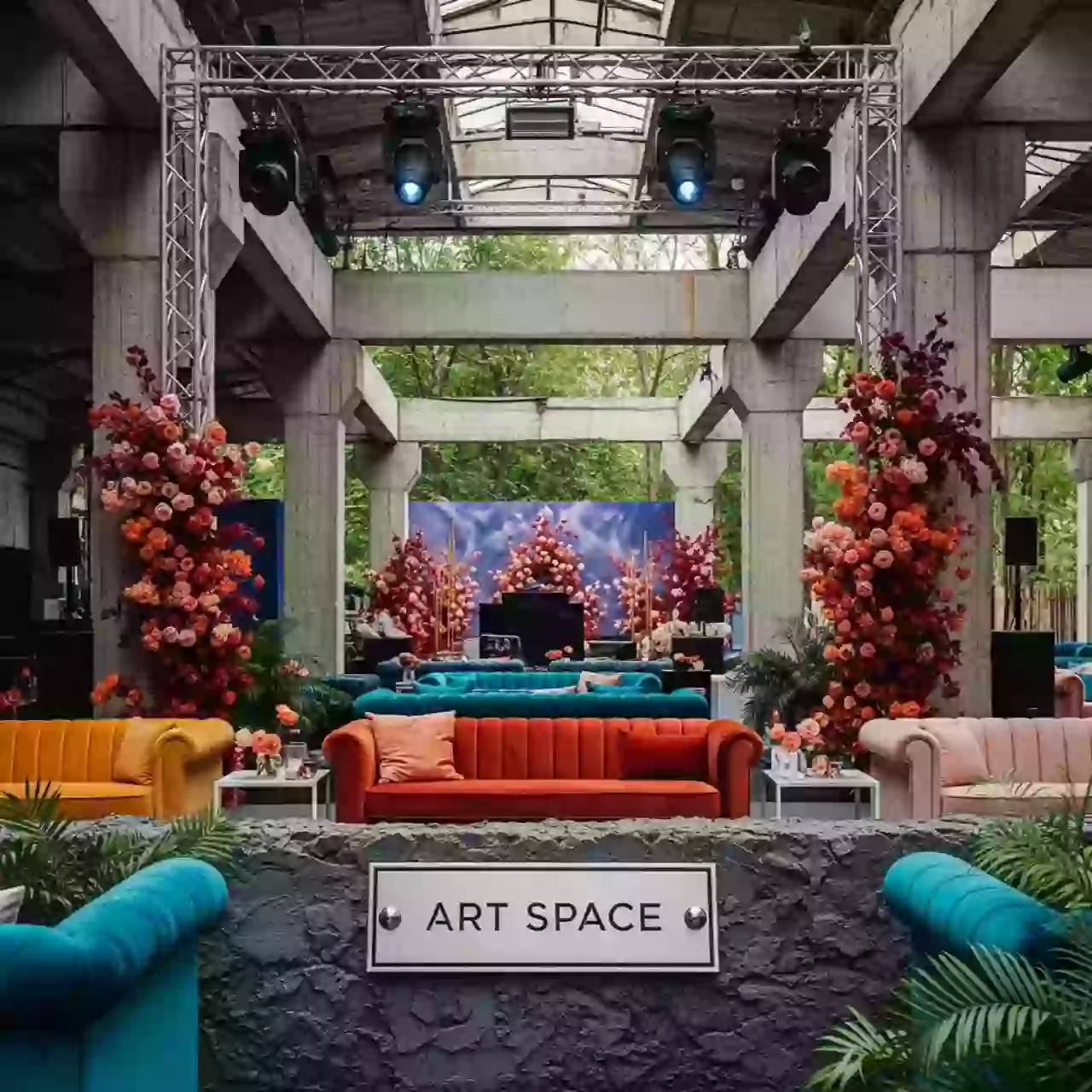 Аренда Королевская свадьба в санатории «Октябрьский» — ART SPACE