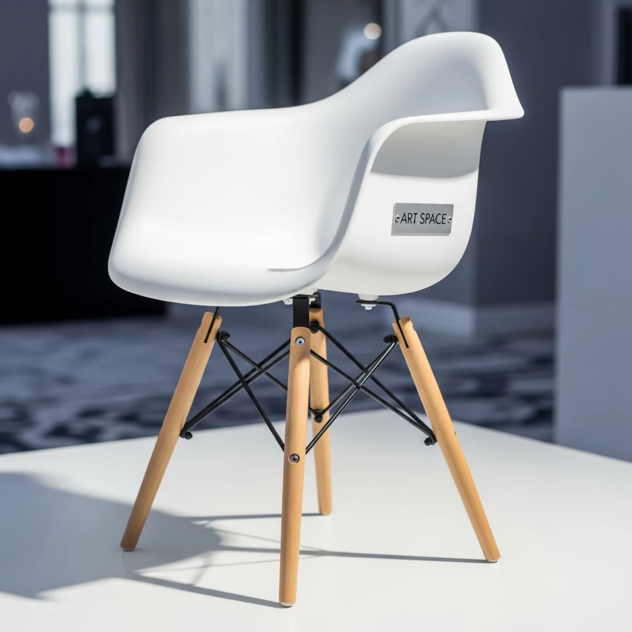 Аренда Кресло детское N2 Eames Style белое