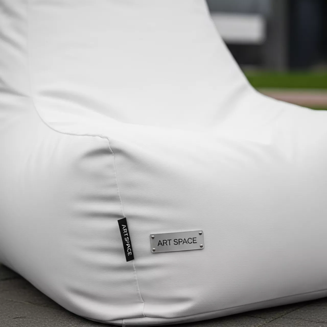 Аренда Кресло мешок Bean bag Mini белый в Skypark Sochi