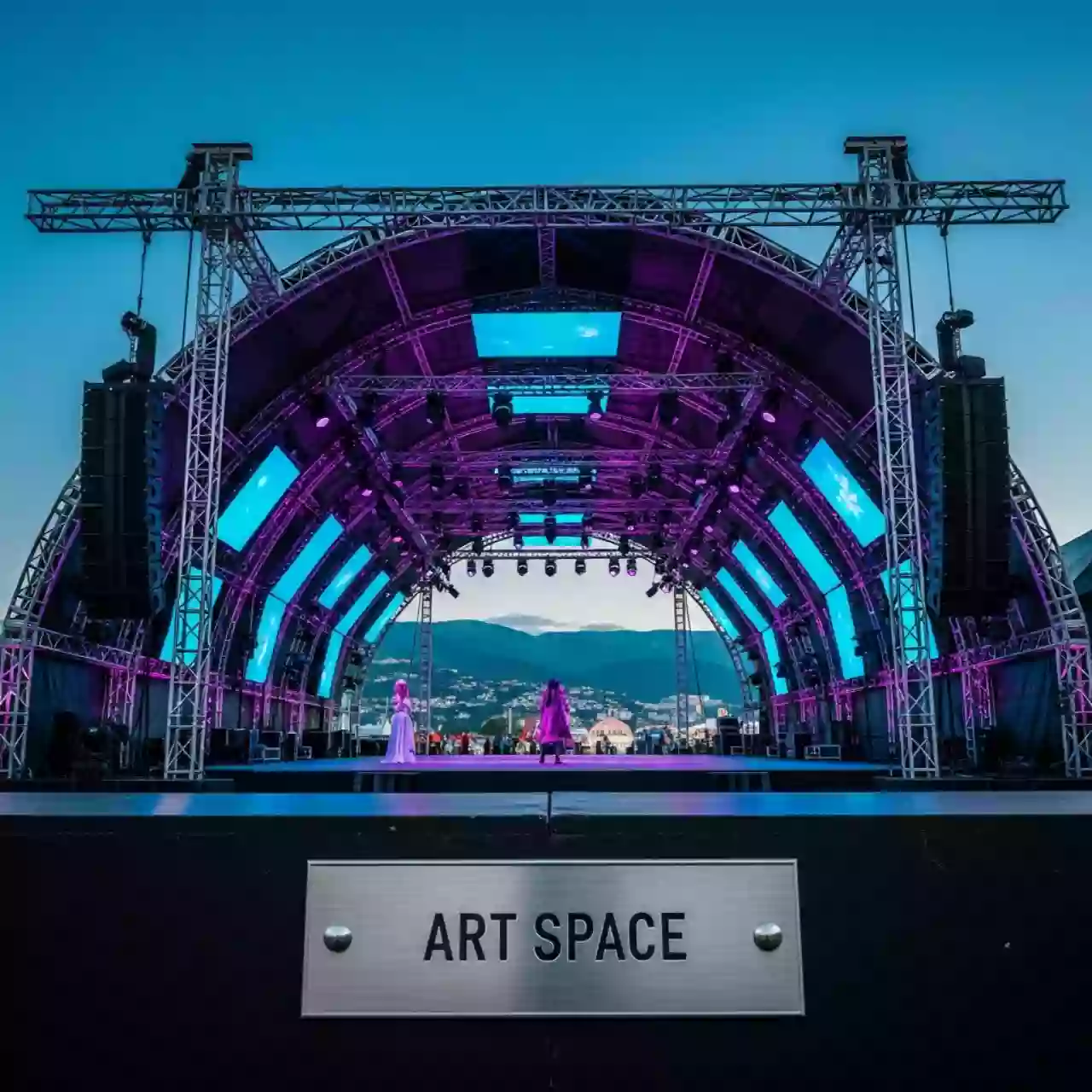 Аренда Крыша тоннельная для граунда Prolyte 16 м в казино «Сочи» — ART SPACE