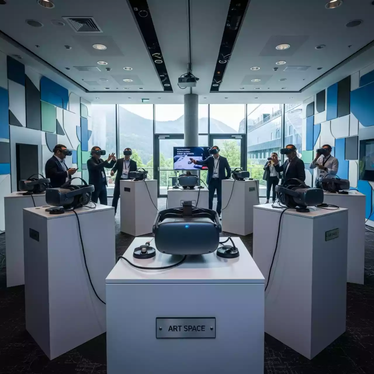 Аренда Лаборатория виртуальной реальности EDUBLOCK Pico 4U MAX VR 12 в Поляна 1389 Отель и Спа — ART SPACE