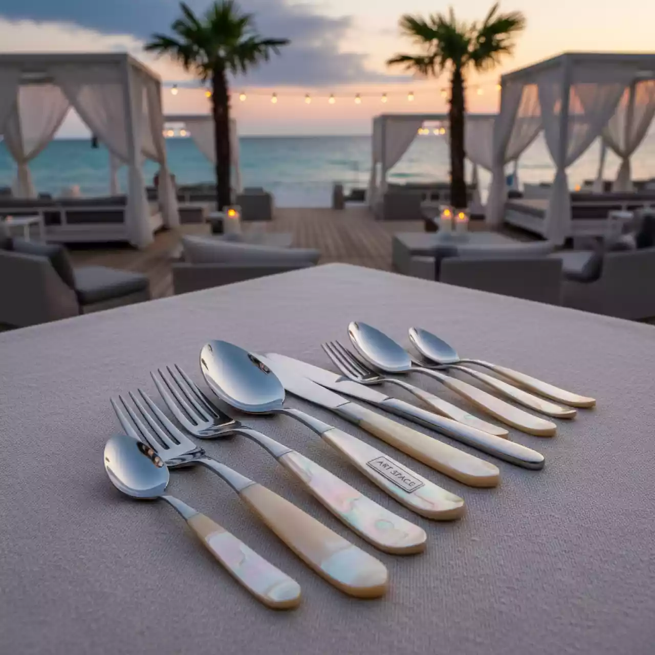 Аренда Набор приборов столовых перламутр кремовый на пляжных клубах Хосты — ART SPACE