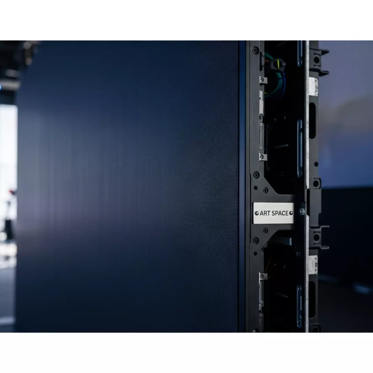 Аренда Панель для видеостен iVi 6 D 2 на территории Морпорта Сочи — ART SPACE