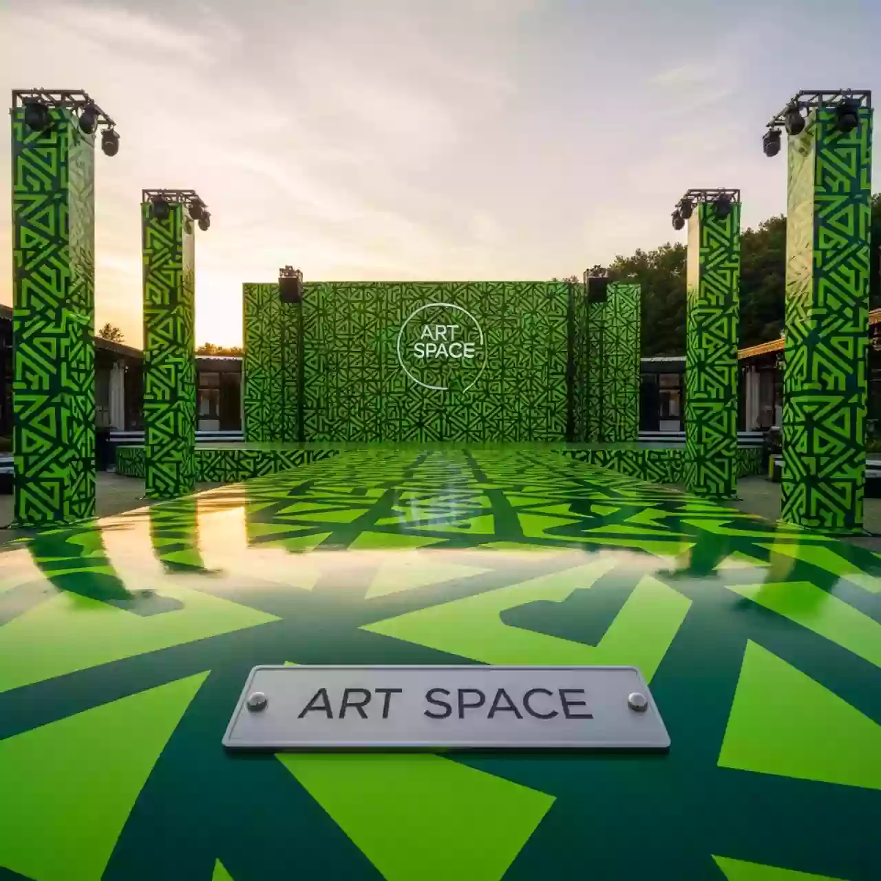 Аренда Плоттерная пленка Oracal 641 42 1x50 м в Сочи Парк Отеле — ART SPACE