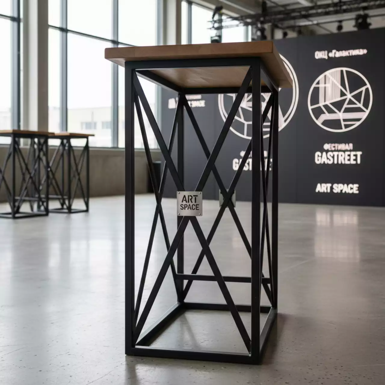 Аренда Подстолье металлическое барное BGA 4K в ОКЦ «Галактика» — ART SPACE