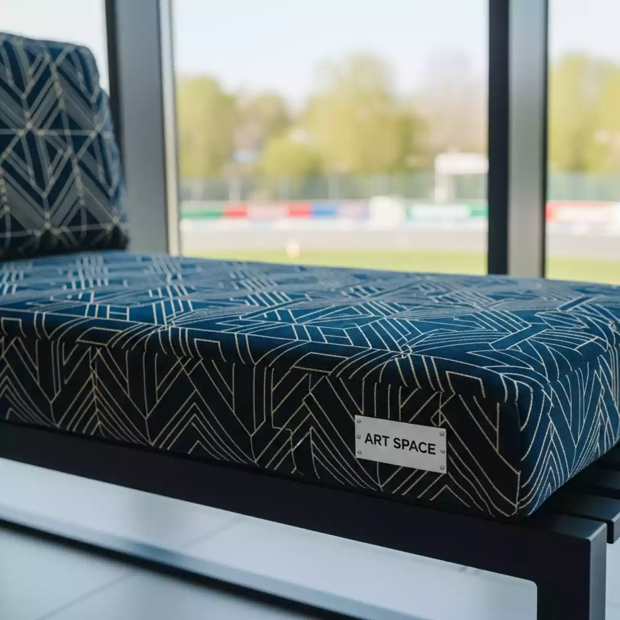 Аренда Подушка для скамьи 403 S2 в Университете «Сириус» — ART SPACE