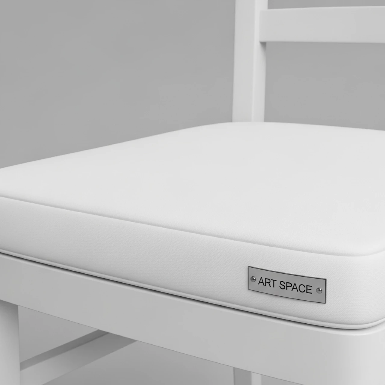 Аренда Подушка для стула Кьявари белая 2 см в City Park Hotel Sochi — ART SPACE