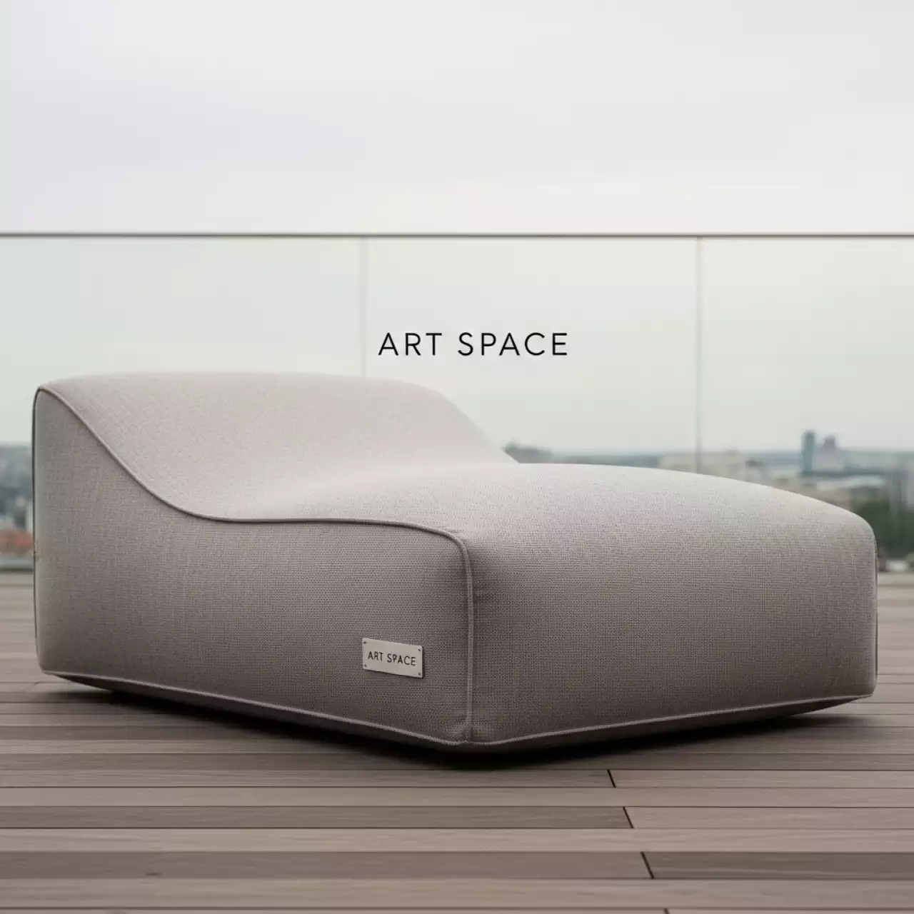 Аренда Подушка пляжная профессиональная Pomodone в Panorama by Mercure — ART SPACE