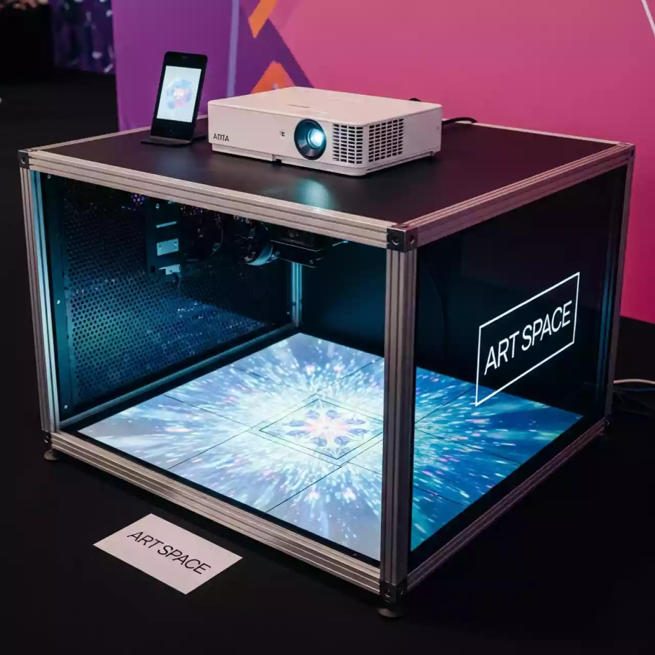 Аренда Пол интерактивный InterTouch 4 в этно-парке «Моя Россия» — ART SPACE