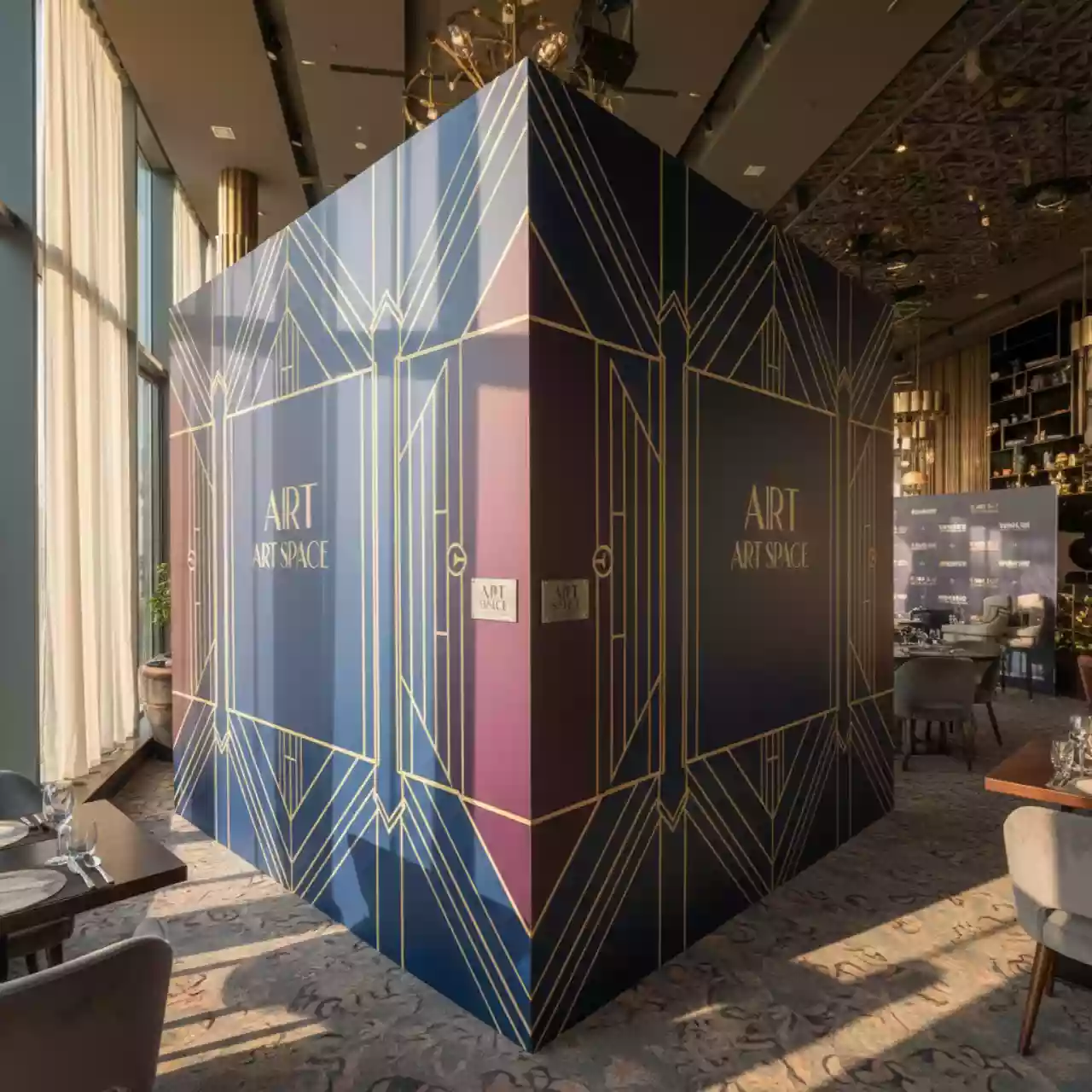 Аренда Пресс волл угловой в ресторане «Высота 5642» — ART SPACE