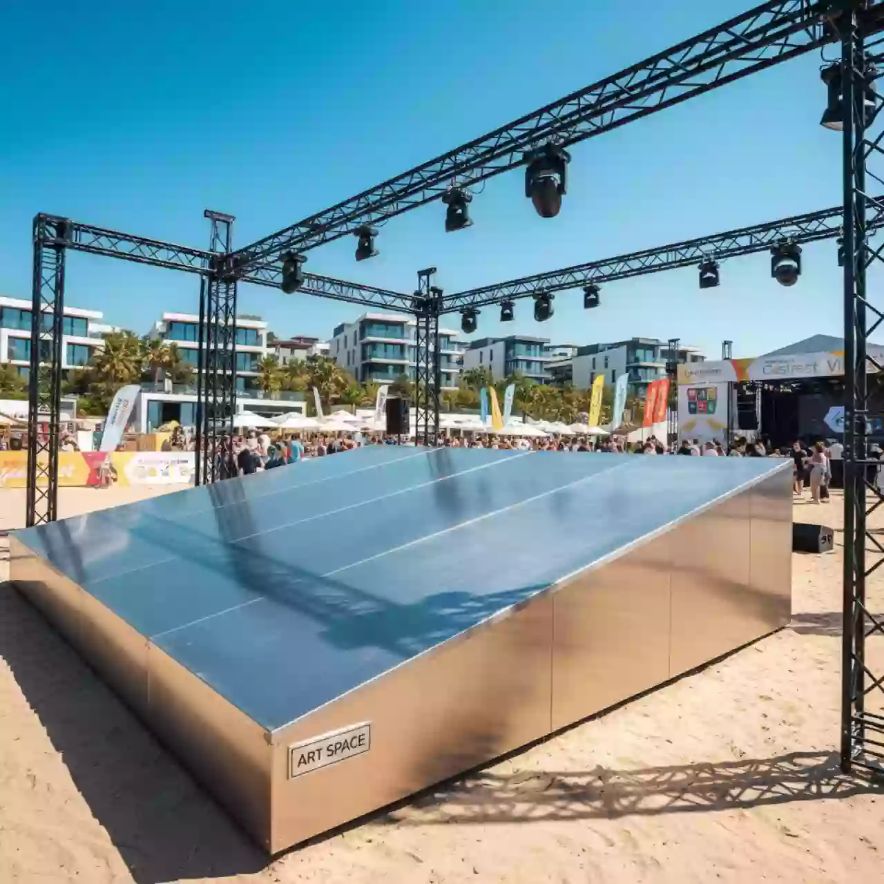 Аренда Сцена односкатная 14х10 м металлик в пляжном комплексе VinoGrad — ART SPACE