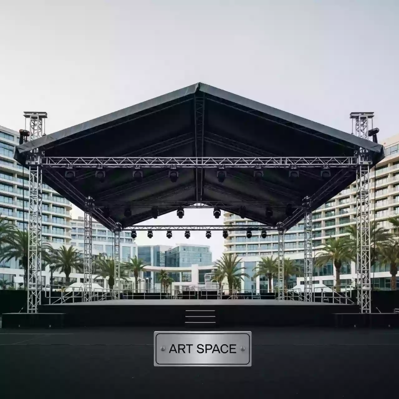 Аренда Сцена односкатная 16х12 черная в отеле Hyatt Regency Sochi — ART SPACE