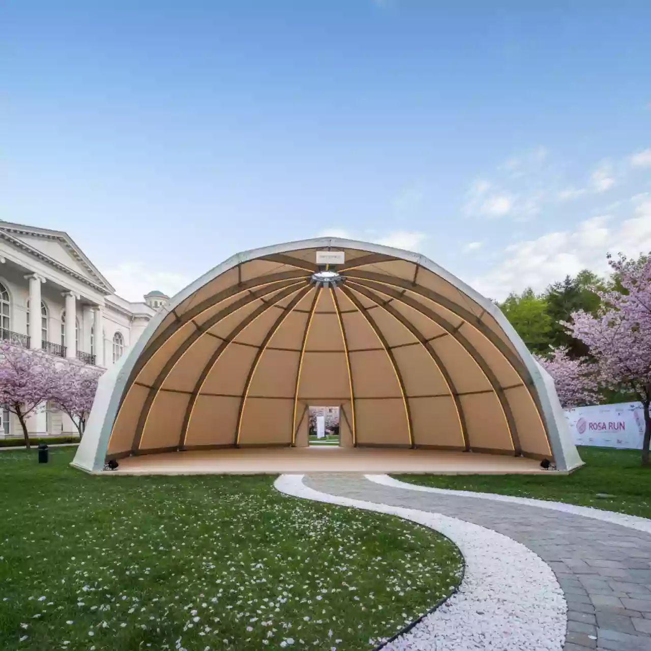 Аренда Шатер арочный Гексагональ 560 м² в санатории «Сочи» — ART SPACE