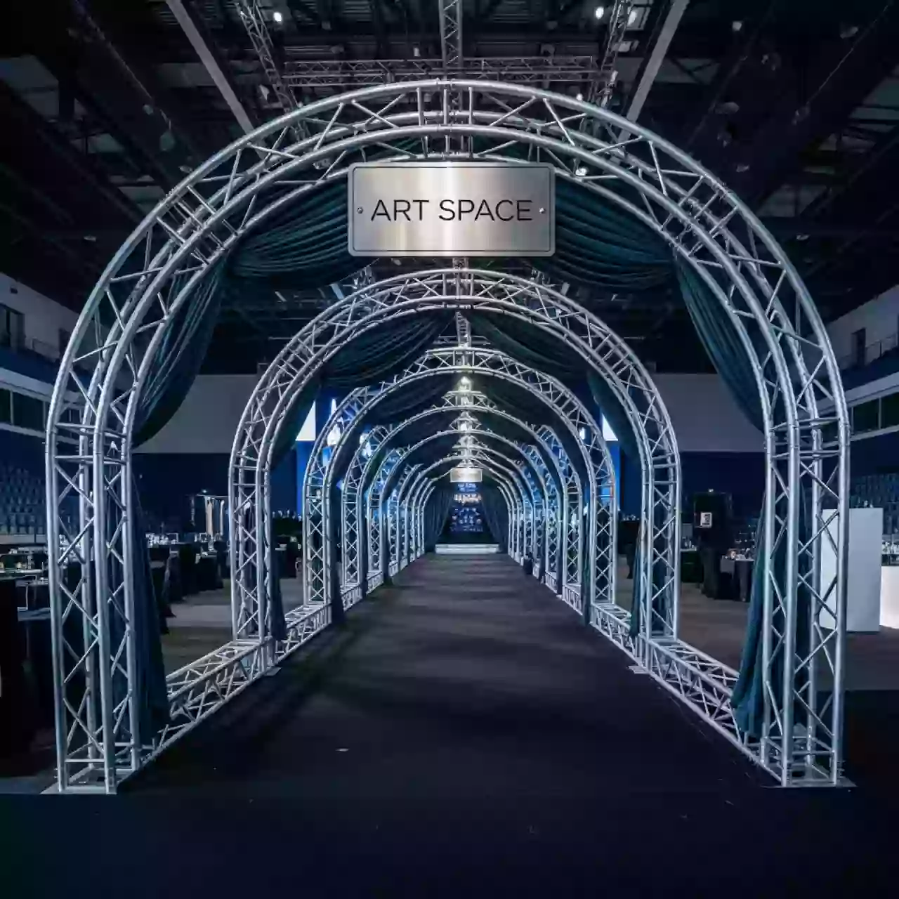 Аренда Шатер из ферм тоннельный 12х10 м металлик в VK Stadium Sirius — ART SPACE