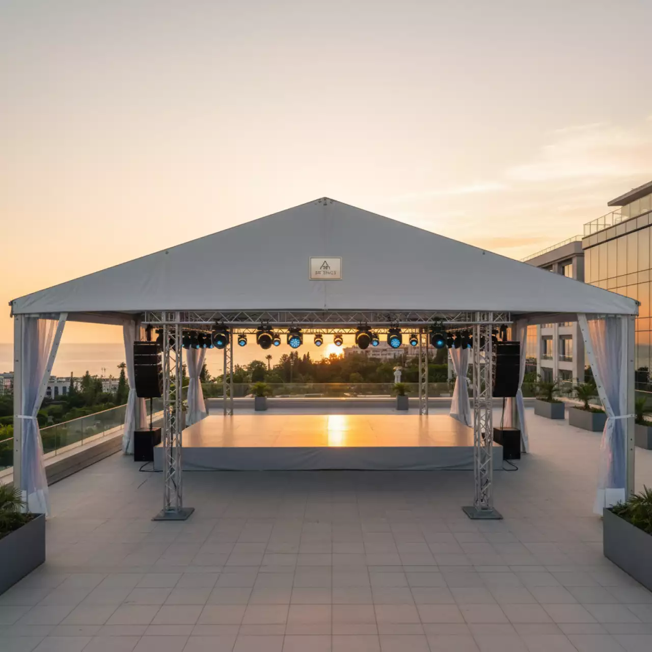 Аренда Шатер классический большой 20х35 м в City Park Hotel Sochi — ART SPACE