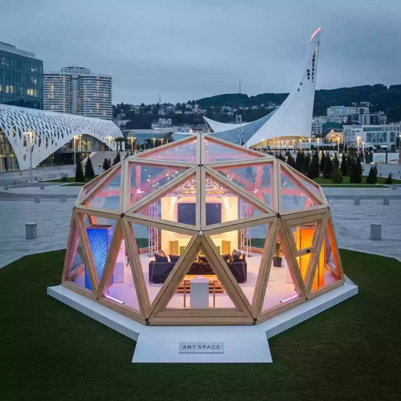 Аренда Шатер прозрачный деревянный 10х10 м в Университете «Сириус» — ART SPACE