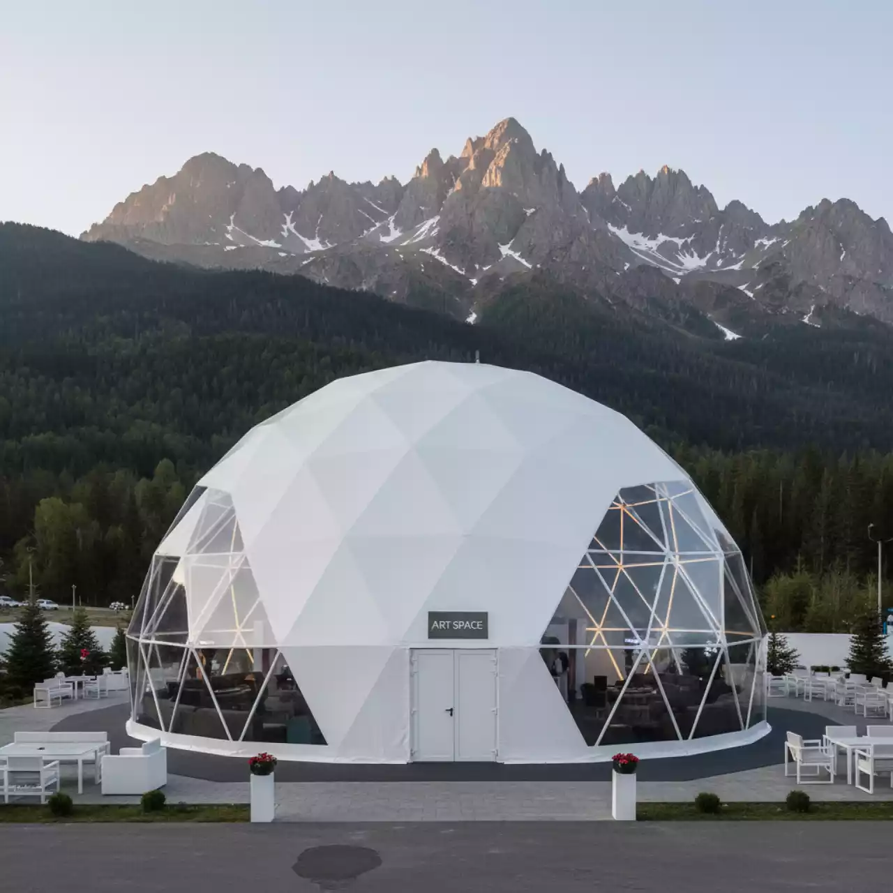 Аренда Шатер сферический купол 30 в МФК «Горный» — ART SPACE