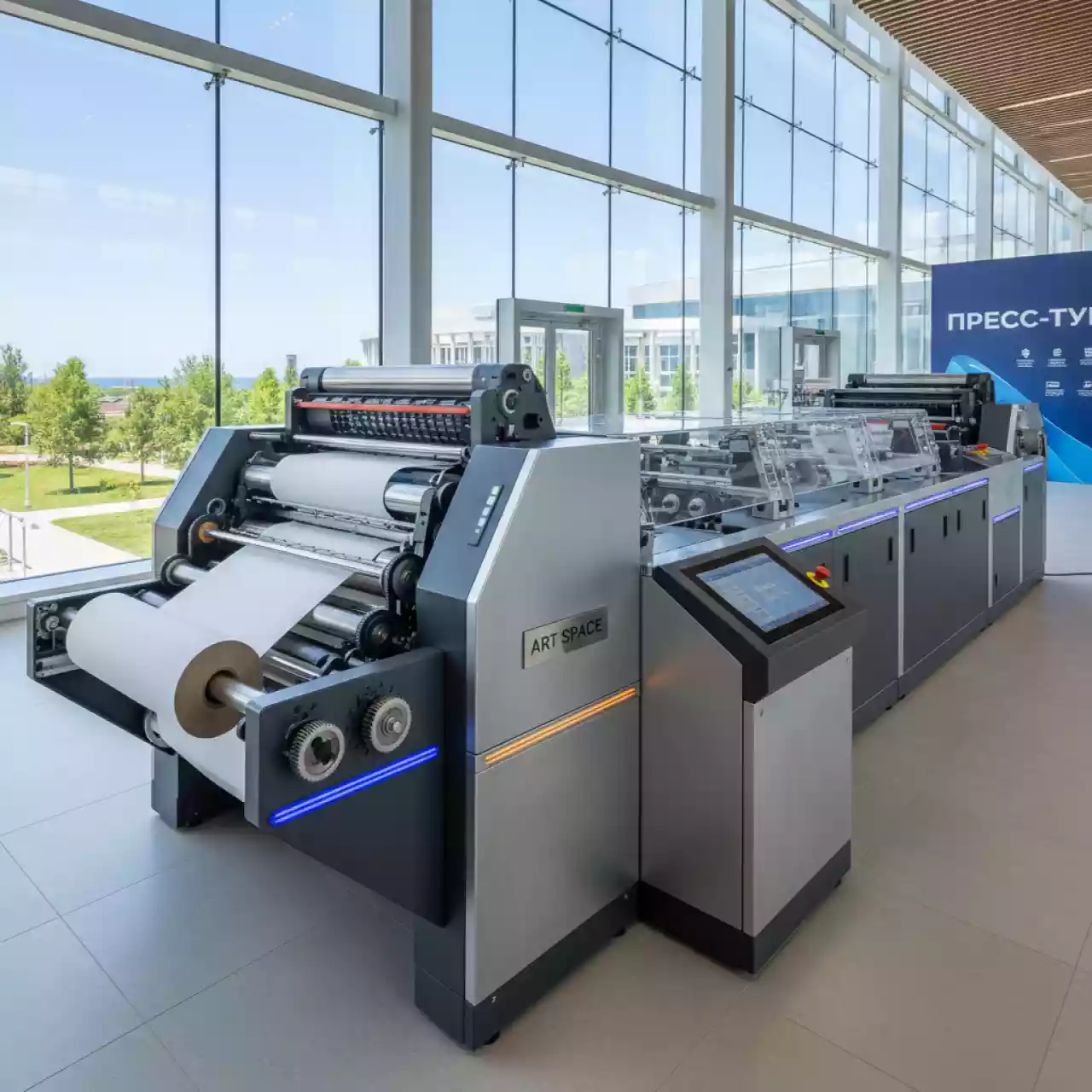 Аренда Система печати на рулонной бумаге Ricoh InfoPrint 4100 TS1 в Университете «Сириус» — ART SPACE