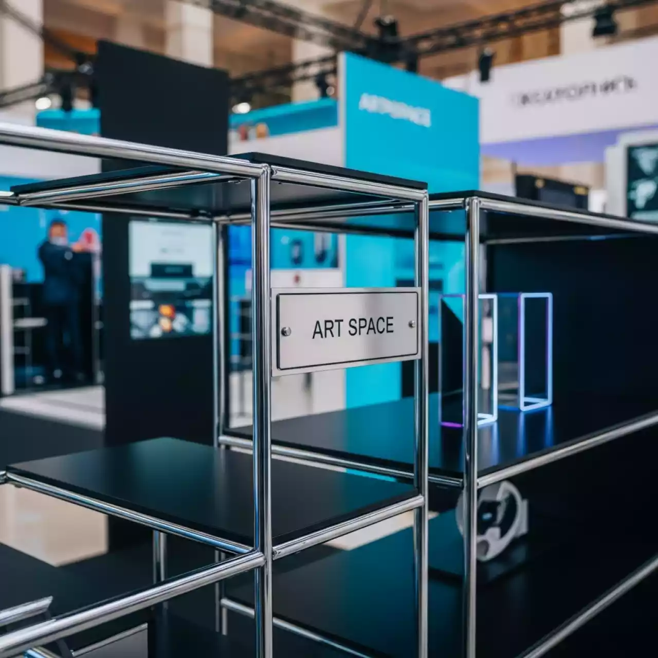 Аренда Стеллажи металлические в гранд-отеле «Жемчужина» — ART SPACE