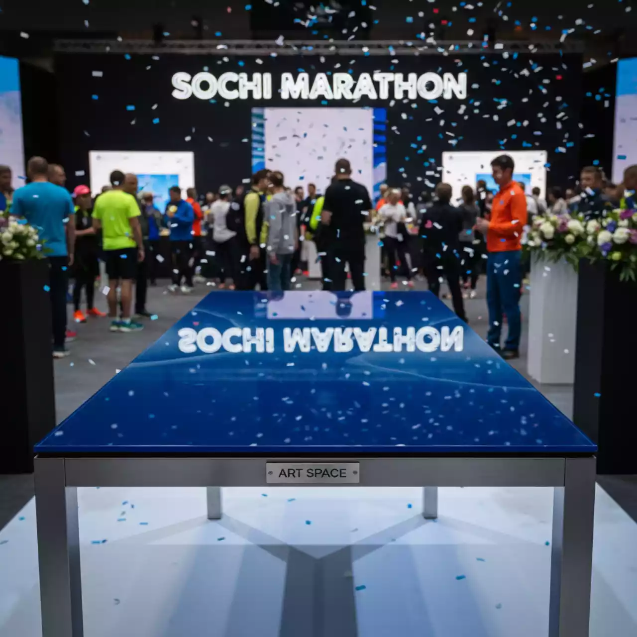 Аренда Стол Зендив в Red Arena — ART SPACE