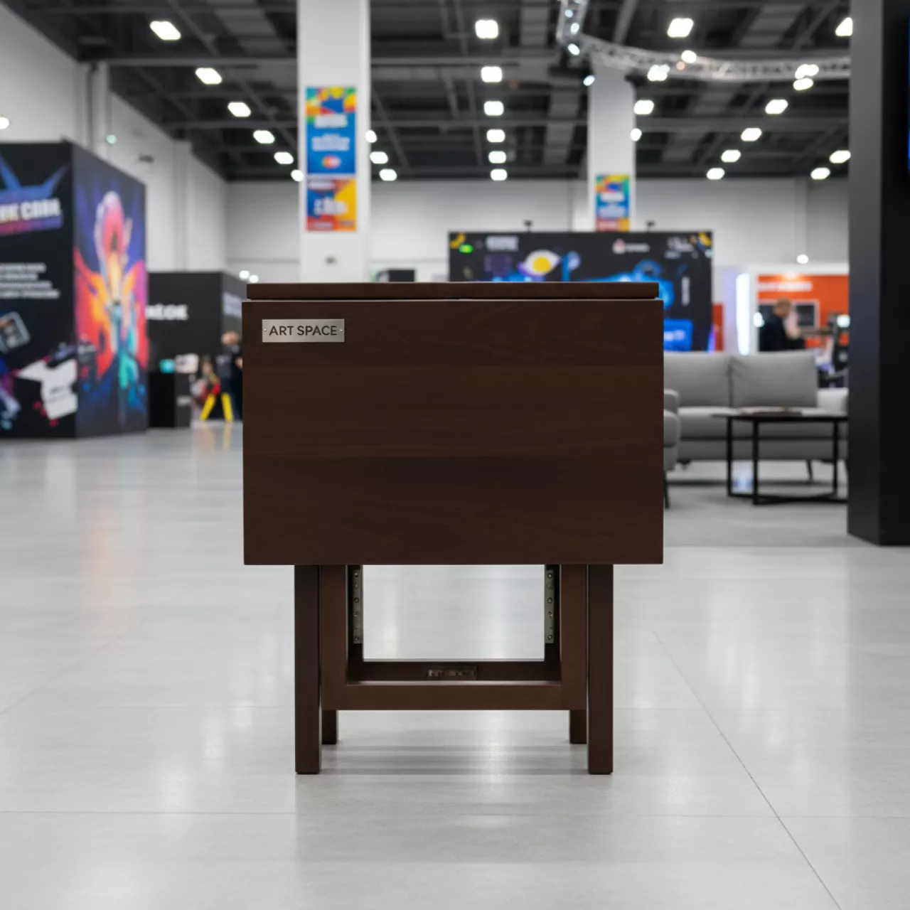 Аренда Столик журнальный складной Green Glade Kelly венге в Rixos Krasnaya Polyana — ART SPACE