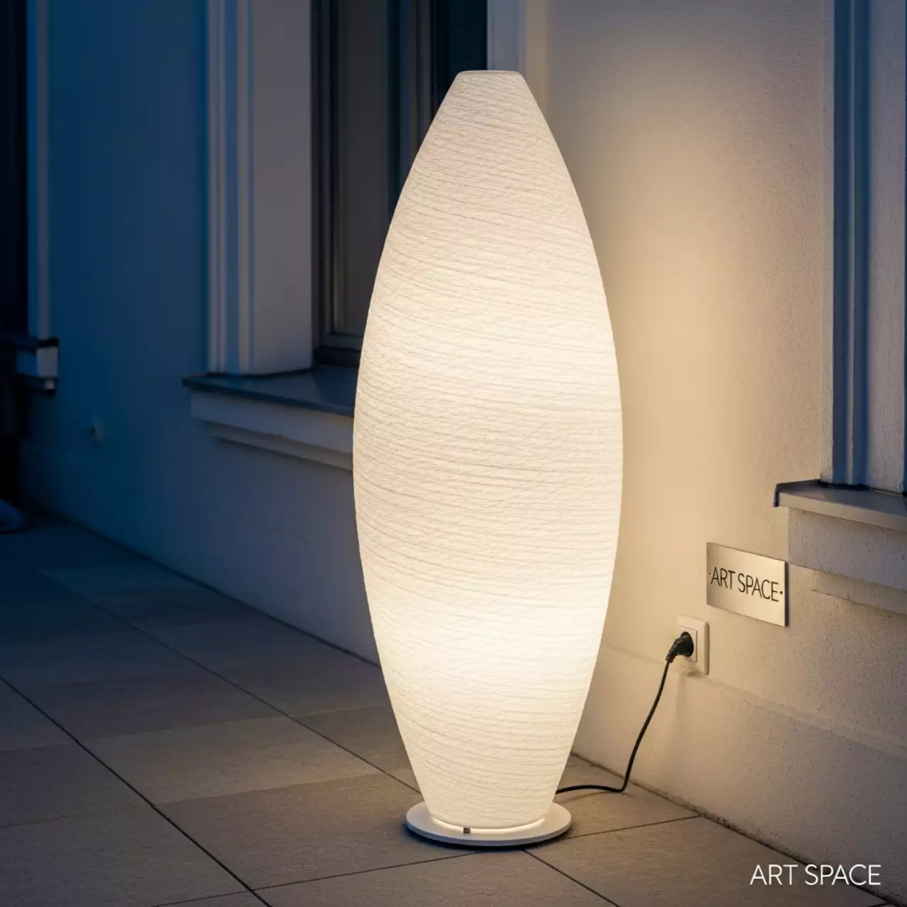 Аренда Светильник напольный уличный Cucun Lighting LED OUT в отеле Radisson Lazurnaya — ART SPACE