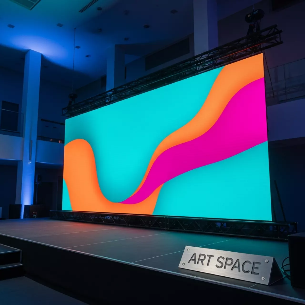 Аренда Светодиодный экран серии M Plus 7х4 м в МФК «Горный» — ART SPACE