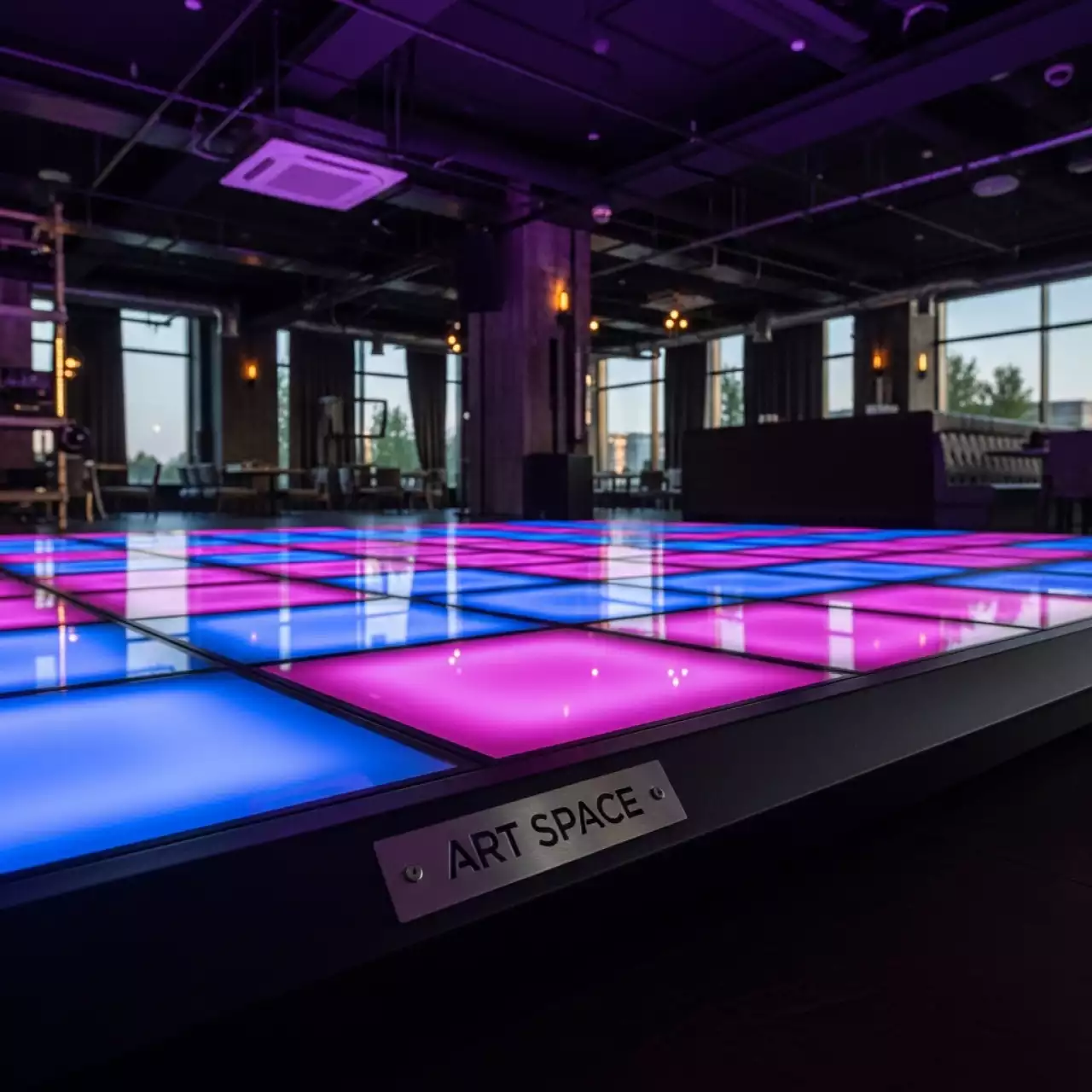 Аренда Танцпол светящийся активный в ресторане «Магадан» — ART SPACE