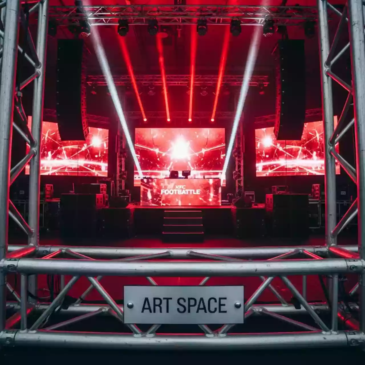 Аренда Техническое оснащение мероприятия KFC Футбатл в банкетном зале «Дельфин» — ART SPACE