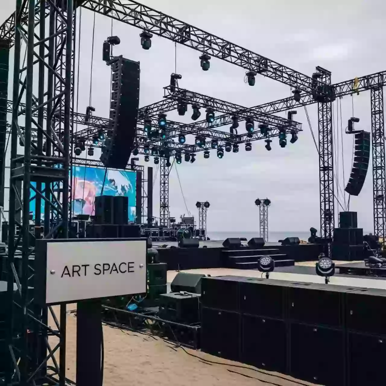 Аренда Техническое оснащение VIII Международной конференции "Развитие института строительной экспертизы" на пляже «Ривьера» — ART SPACE