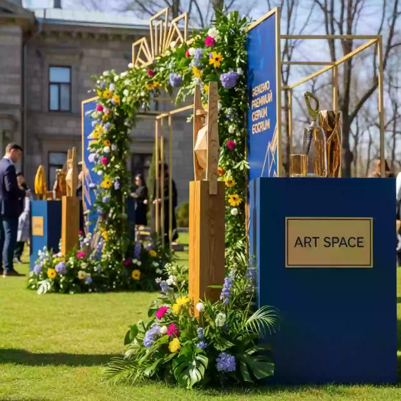 Аренда Тимбилдинг Джунгли зовут в усадьбе Голицына — ART SPACE