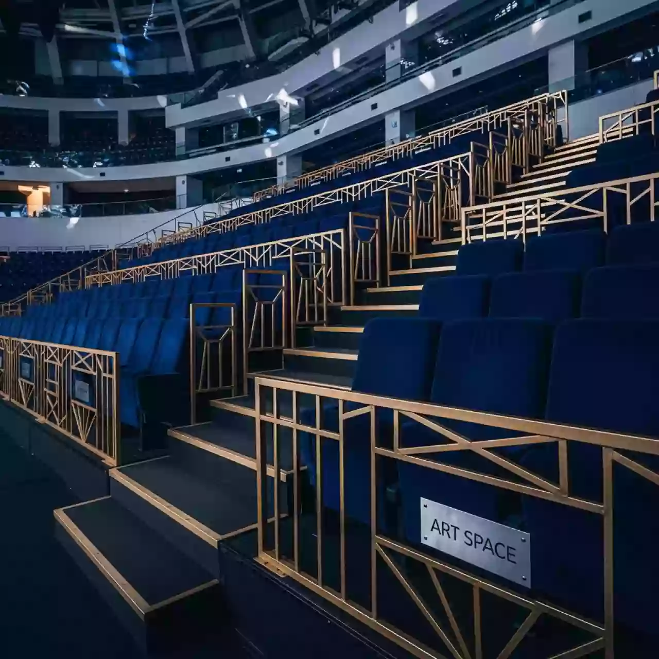 Аренда Трибуна в ледовом дворце «Большой» — ART SPACE