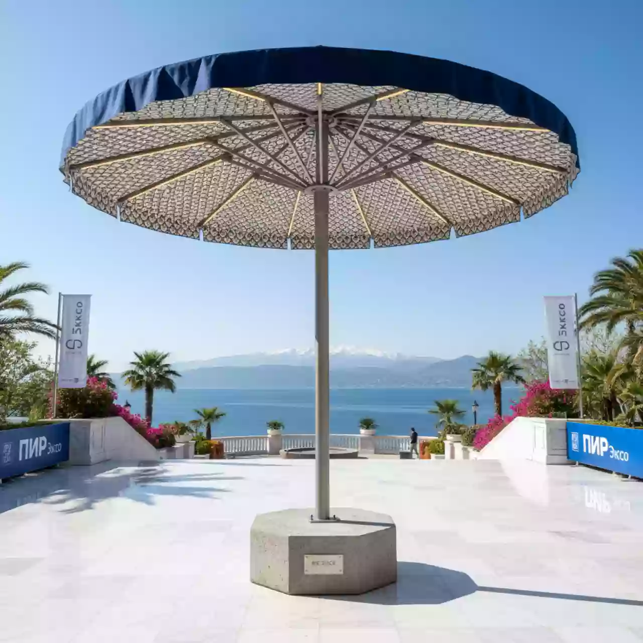 Аренда Зонт Kosmos Round LED 3,3 м в санатории «Сочи» — ART SPACE