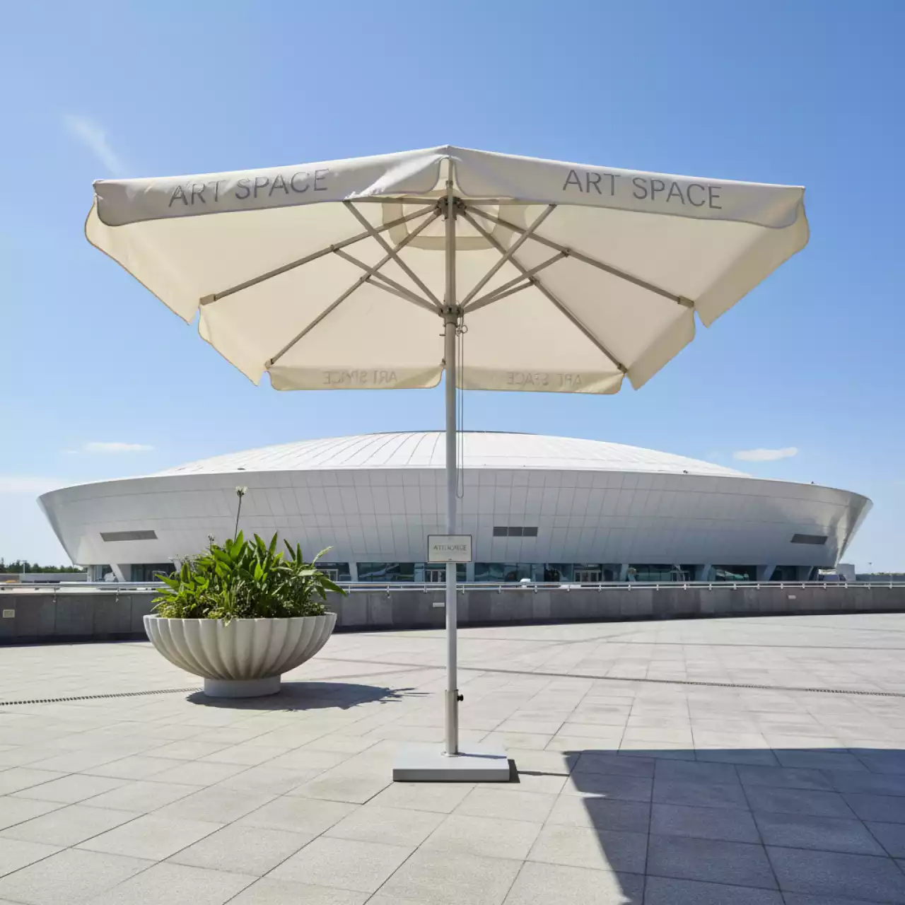 Аренда Зонт профессиональный ClassiC Ø2,2 м в ледовом дворце «Большой» — ART SPACE